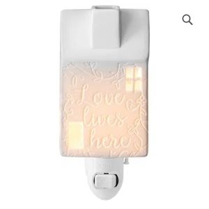 Scentsy Take Me Home Mini Warmer